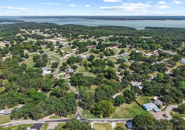 Homes for sale in Kingston, OK | 1720 Wildwood, Kingston, OK 73439 | MLS# 2623684