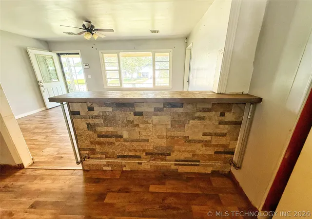 5th image of 719 N Kelker, Holdenville, OK 74848 | MLS# 2623932