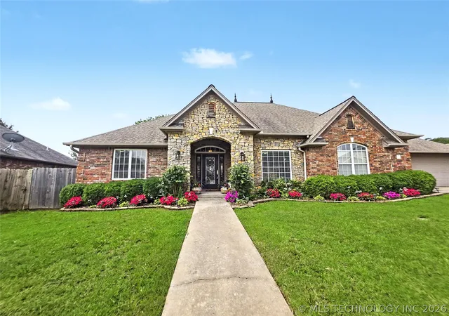 Homes for sale in Tahlequah, OK | 675 Richmond Cir, Tahlequah, OK 74464 | MLS# 2623840