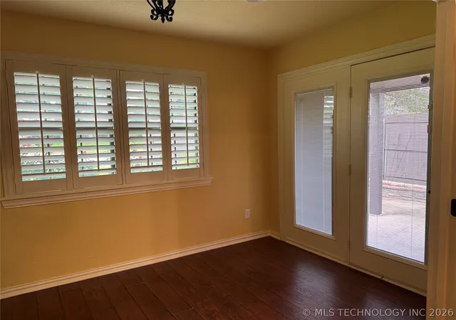3rd image of 43 Overland Route, Ardmore, OK 73401 | MLS# 2623842