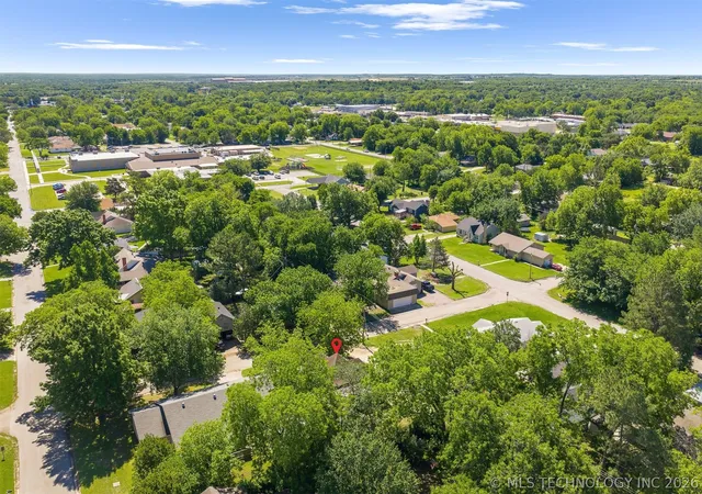 Homes for sale in Madill, OK | 302 S 10, Madill, OK 73446 | MLS# 2623940
