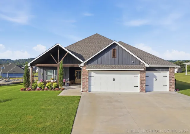 Photo 1 of Sale Pending at 18960 E Orchard Cir, Catoosa, OK 74015 | MLS# 2623957 | Listing updated on 2026-08-21