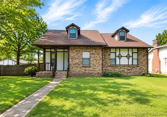 1st image of 322 E Young St, Morris, OK 74445 | MLS# 2620804