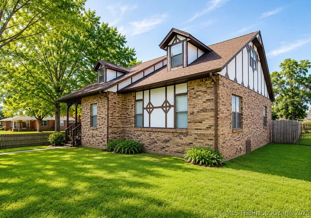 3rd image of 322 E Young St, Morris, OK 74445 | MLS# 2620804