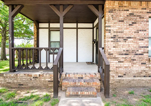 4th image of 322 E Young St, Morris, OK 74445 | MLS# 2620804