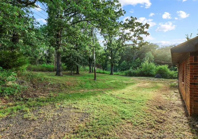 29th image of 1901 N 1st, Durant, OK 74701 | MLS# 2623985