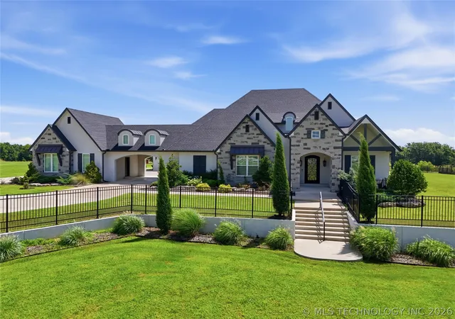 Photo 1 of Sale Pending at 17525 S 71st East Ave, Bixby, OK 74008 | MLS# 2624075 | Listing updated on 2026-08-20