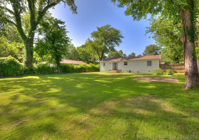 Homes for sale in Coweta, OK | 30174 E 150Th St S, Coweta, OK 74429 | MLS# 2624031