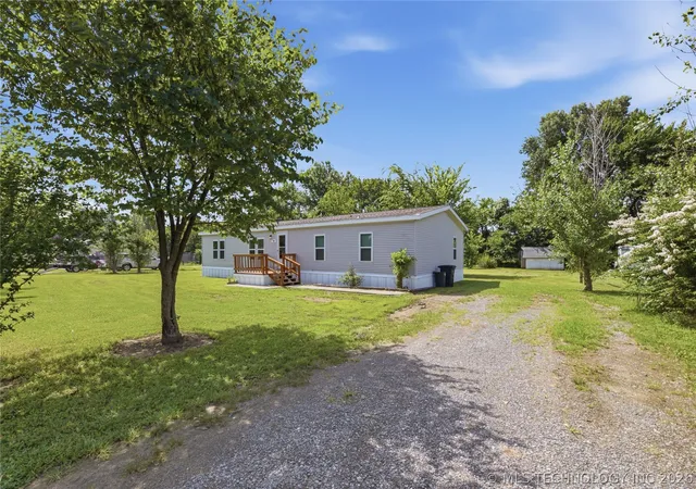 Homes for sale in Pryor, OK | 172 Spring Creek St, Pryor, OK 74361 | MLS# 2623586