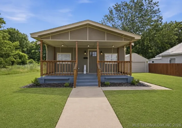Homes for sale in Muskogee, OK | 322 N 9th St N, Muskogee, OK 74401 | MLS# 2624095