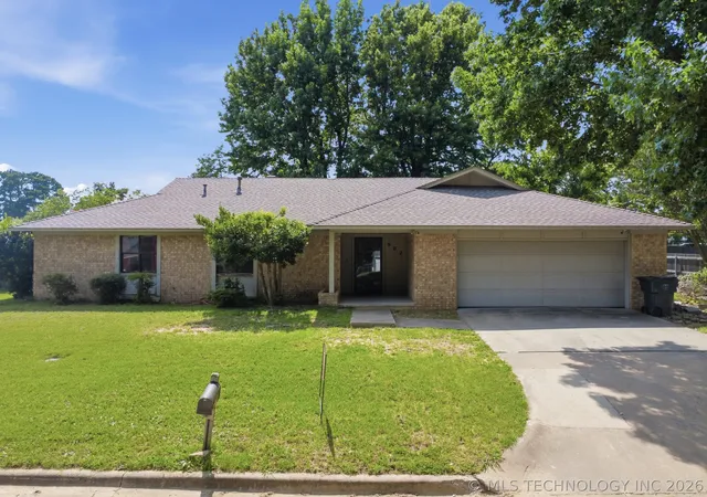 Homes for sale in Okmulgee, OK | 902 Cardinal Ln, Okmulgee, OK 74447 | MLS# 2624102