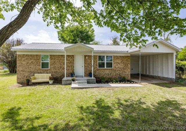 Photo 2 of Single family home for sale at 647 Sawmill Rd, Durant, OK 74701 | MLS# 2624064 | Listing updated on 2026-08-20