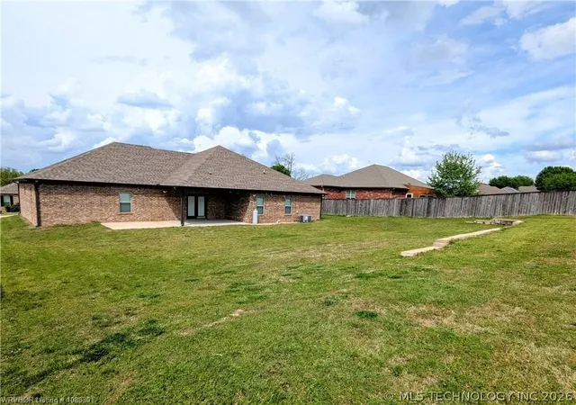 Homes for sale in Sallisaw, OK | 2035 Breckenridge Ave, Sallisaw, OK 74955 | MLS# 2623941
