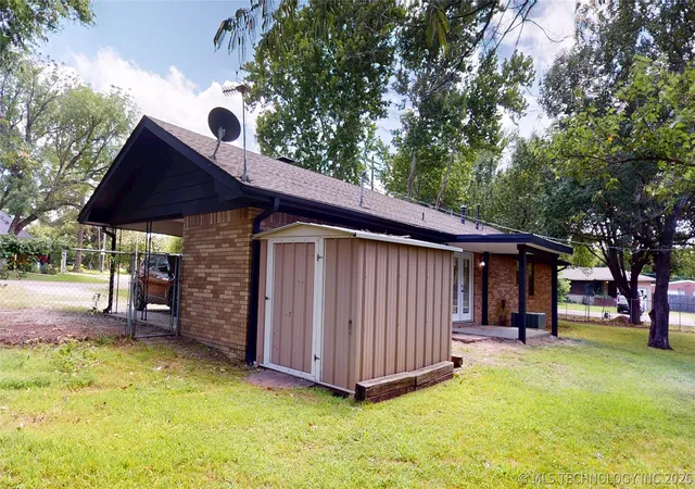 4th image of 2600 Woodland, Ada, OK 74820 | MLS# 2624148