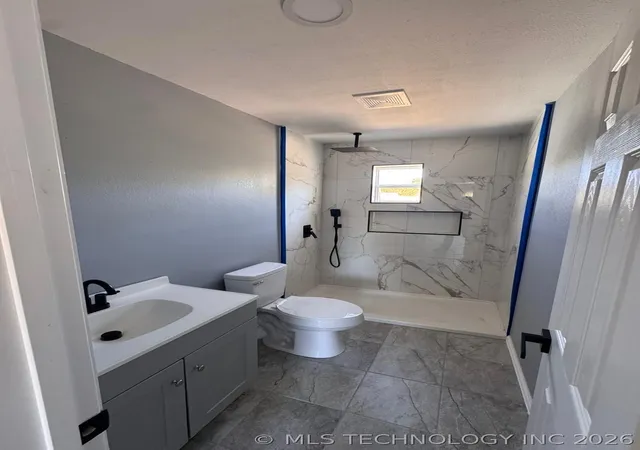 Photo 4 of Single family home for sale at 721 N Hudson Ave, Tulsa, OK 74115 | MLS# 2624152 | Listing updated on 2026-08-22