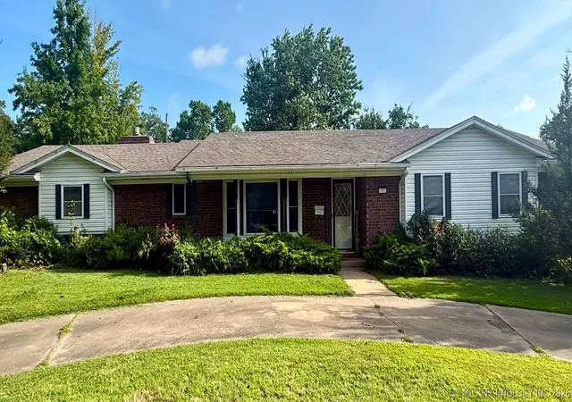 Photo 1 of Single family home for sale at 717 E Tennessee, Mc Alester, OK 74501 | MLS# 2624173 | Listing updated on 2026-08-24