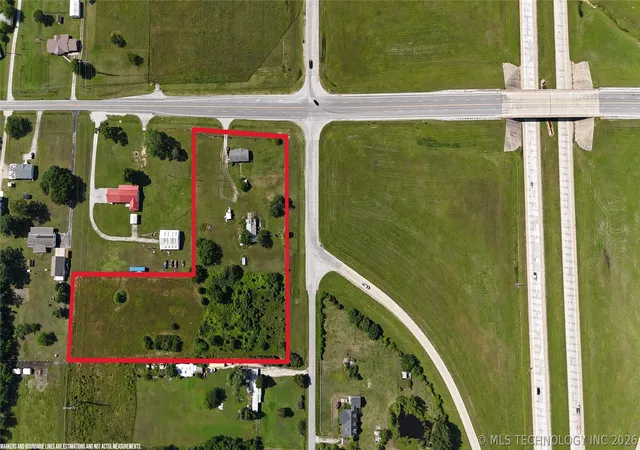 10th image of 13901 E 126th St N, Collinsville, OK 74021 | MLS# 2623568