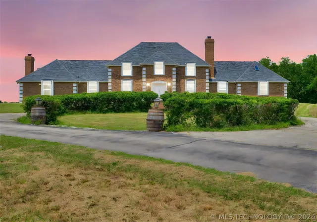Photo 2 of Mansion for sale at 397960 W 4000 Road, Skiatook, OK 74070 | MLS# 2623277 | Listing updated on 2026-08-20