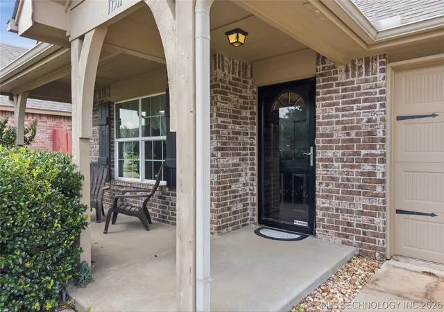 Homes for sale in Tulsa, OK | 17511 E 43Rd St, Tulsa, OK 74134 | MLS# 2624177