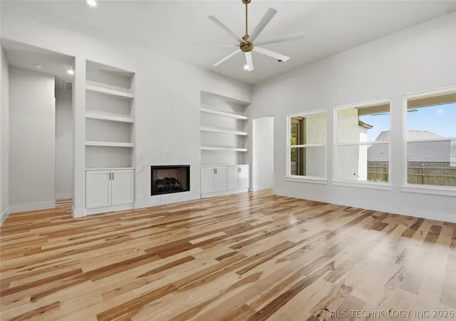 Photo 5 of Sale Pending at 2102 E 138th Street S, Bixby, OK 74008 | MLS# 2624047 | Listing updated on 2026-08-20