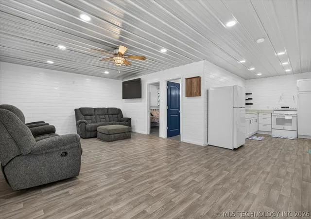 3rd image of 25531 S 607 Ln, Grove, OK 74344 | MLS# 2624166