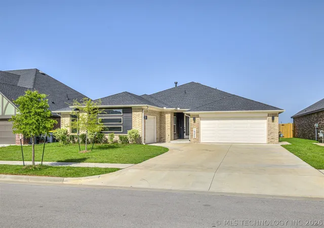 1st image of 16248 S 89th Eastavenue, Bixby, OK 74008 | MLS# 2621347