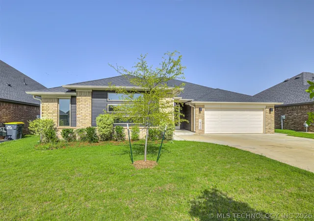 3rd image of 16248 S 89Th Eastavenue, Bixby, OK 74008 | MLS# 2621347