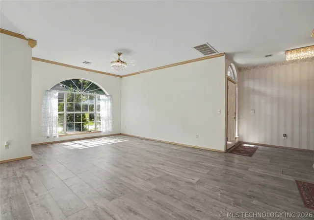 4th image of 1904 S Sweet Gum Ave, Broken Arrow, OK 74012 | MLS# 2624221