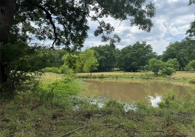 Homes for sale in Nowata, OK | 0000 Hwy 28, Nowata, OK 74048 | MLS# 2624262
