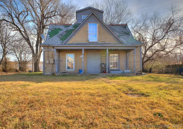 Photo 1 of Single family home for sale at 225 N Delaware Ave, Coweta, OK 74429 | MLS# 2624278 | Listing updated on 2026-08-20