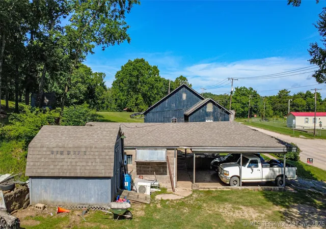 Homes for sale in Hominy, OK | 1020 W 1St St, Hominy, OK 74035 | MLS# 2624219