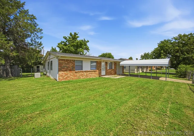 2nd image of 2001 N 12th St, Mc Alester, OK 74501 | MLS# 2624289