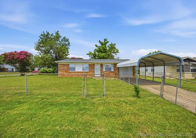 3rd image of 2001 N 12Th St, Mc Alester, OK 74501 | MLS# 2624289