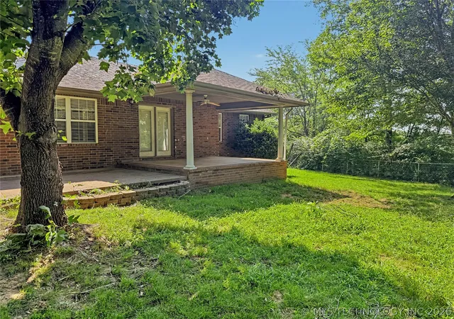 4th image of 1211 W 1St St, Tahlequah, OK 74464 | MLS# 2624297