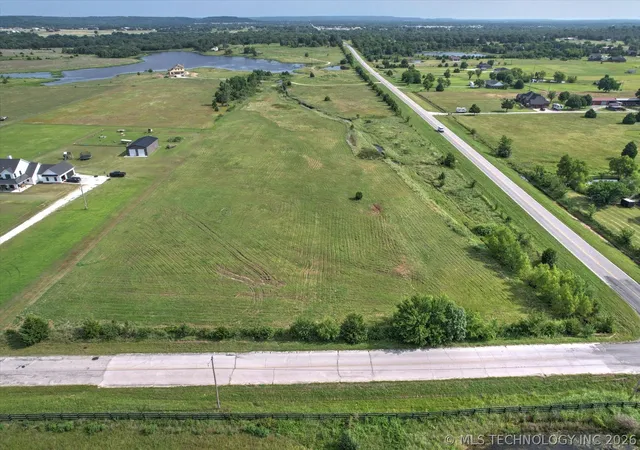 Photo 3 of Sale Pending at 10 N 52nd Westavenue, Sperry, OK 74073 | MLS# 2624216 | Listing updated on 2026-08-27