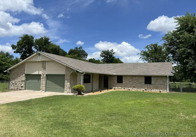 Homes for sale in Sand Springs, OK | 603 Davidson Ct, Sand Springs, OK 74063 | MLS# 2624206