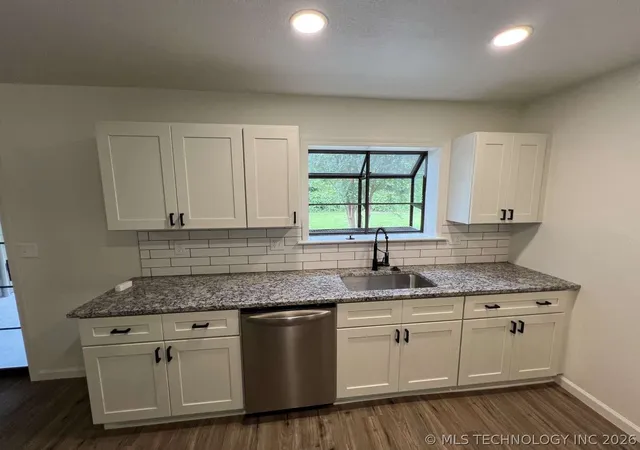 Homes for sale in Sand Springs, OK | 603 Davidson Ct, Sand Springs, OK 74063 | MLS# 2624206