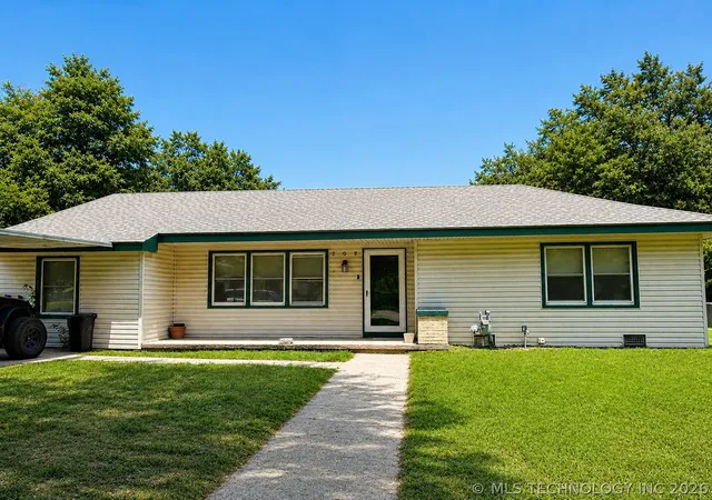 1st image of 203 Ne C, Stigler, OK 74462 | MLS# 2624333
