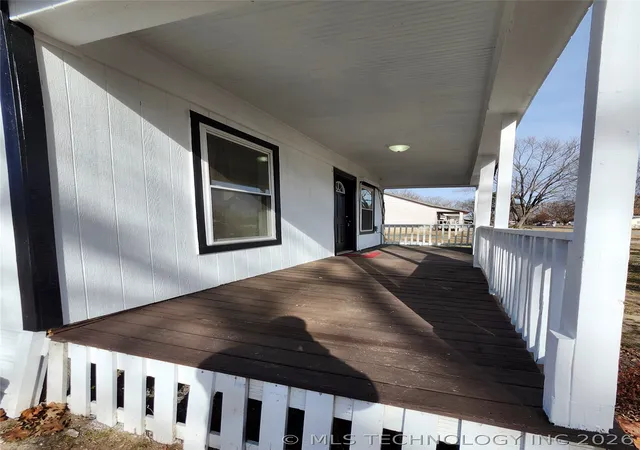 2nd image of 604 N Oak St, Checotah, OK 74426 | MLS# 2624318