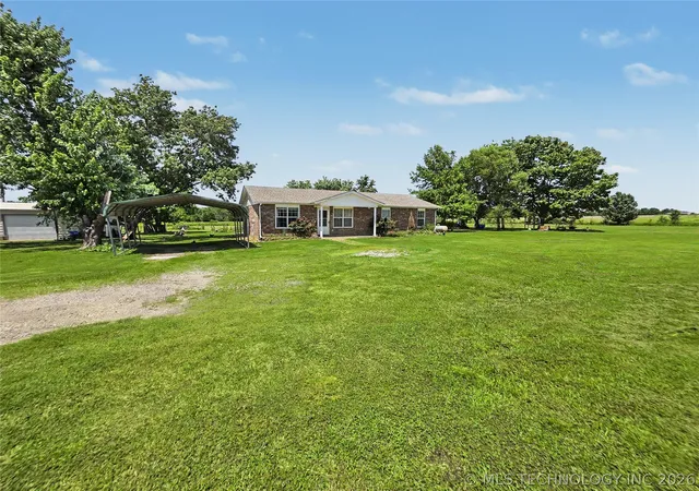 Homes for sale in Muskogee, OK | 3034 E Davis Field Rd, Muskogee, OK 74403 | MLS# 2624334