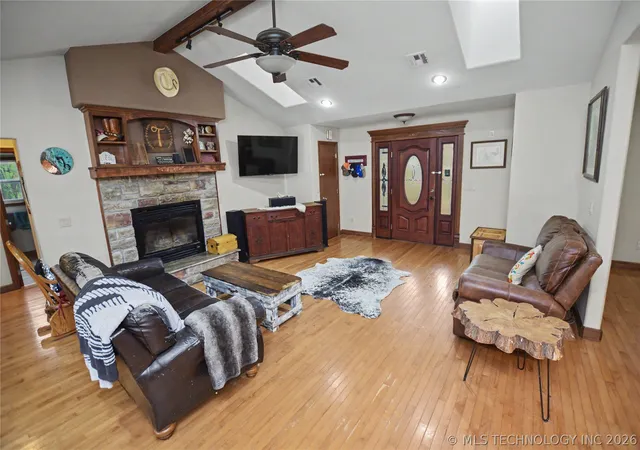 Homes for sale in Tahlequah, OK | 16700 N Spears Rd, Tahlequah, OK 74464 | MLS# 2624344