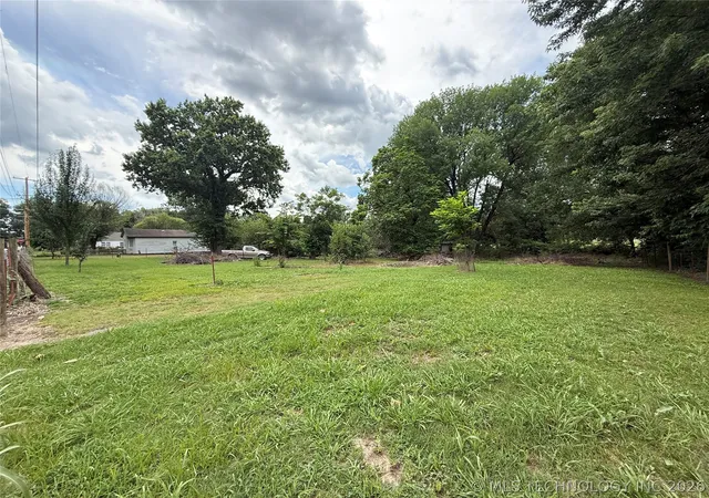 Photo 1 of Land for sale at 817 N M, Muskogee, OK 74403 | MLS# 2624359 | Listing updated on 2026-07-03