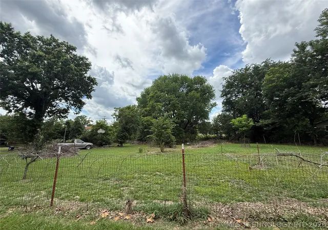 Photo 3 of Land for sale at 817 N M, Muskogee, OK 74403 | MLS# 2624359 | Listing updated on 2026-07-03