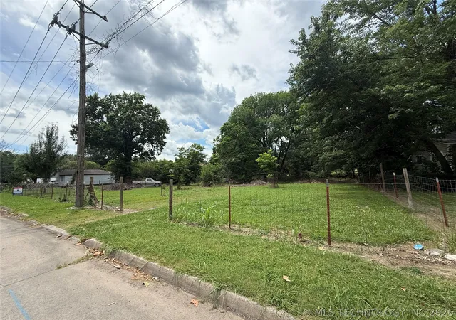 Photo 4 of Land for sale at 817 N M, Muskogee, OK 74403 | MLS# 2624359 | Listing updated on 2026-07-03