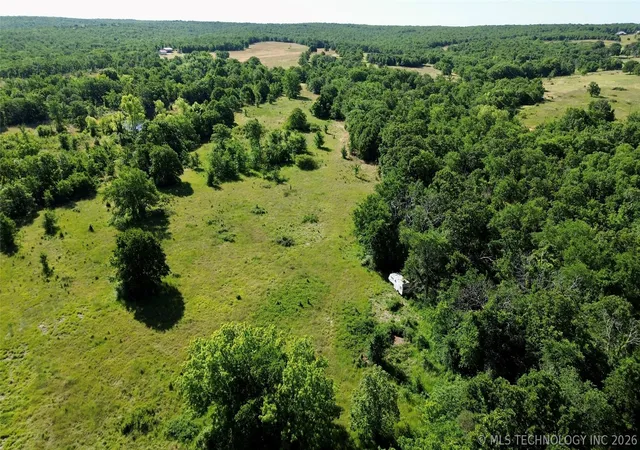 Homes for sale in Okmulgee, OK | 20800 S 200 Rd, Okmulgee, OK 74447 | MLS# 2624371