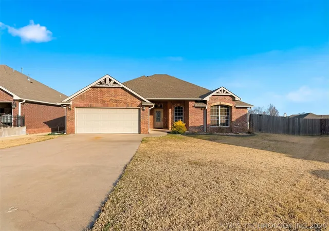 Homes for sale in Ada, OK | 431 Westchester, Ada, OK 74820 | MLS# 2624386