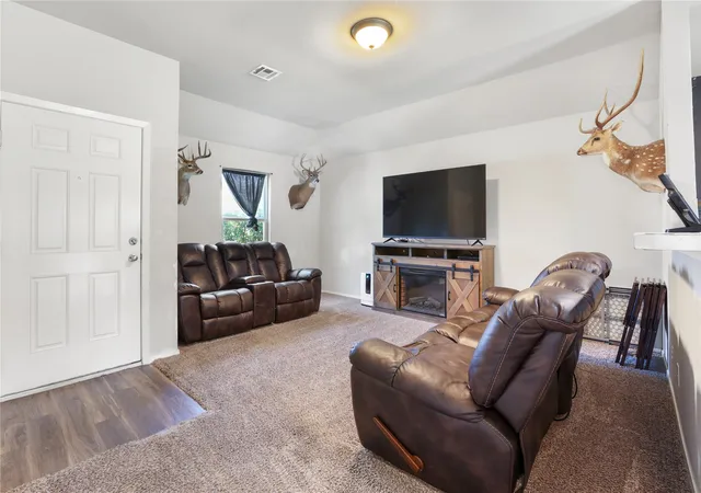 Photo 3 of Single family home for sale at 324 Austin Ave, Kiefer, OK 74041 | MLS# 2623904 | Listing updated on 2026-09-20