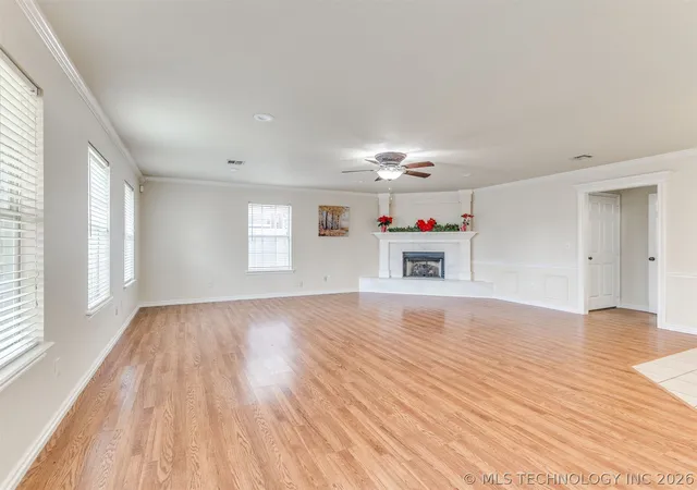 Photo 3 of Single family home for sale at 10592 E 142nd Street N, Collinsville, OK 74021 | MLS# 2624295 | Listing updated on 2026-08-20