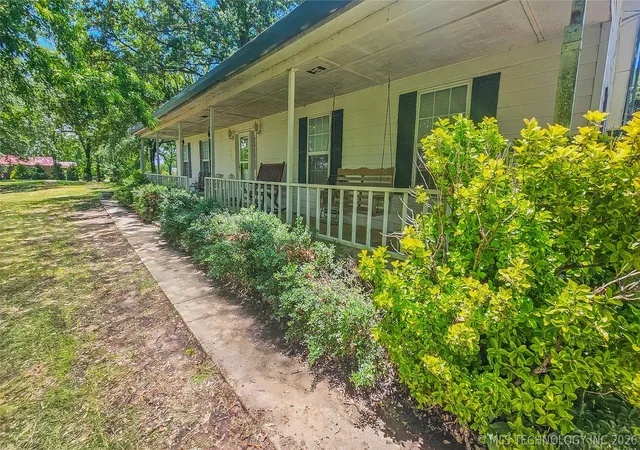 2nd image of 421975 E 1155 Rd, Eufaula, OK 74432 | MLS# 2623830
