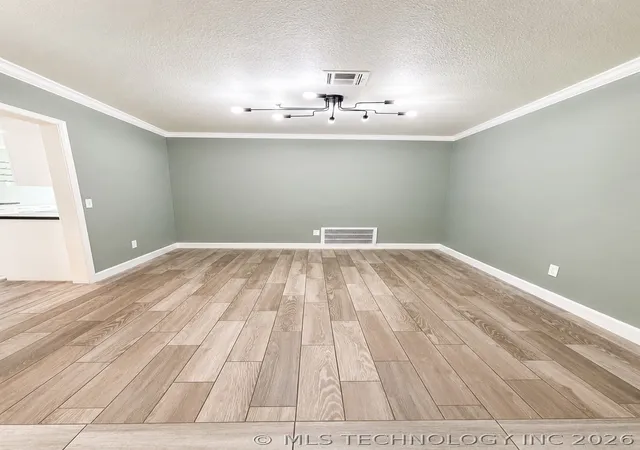 Photo 4 of Sale Pending at 23423 E 98th Street S, Broken Arrow, OK 74014 | MLS# 2624373 | Listing updated on 2026-08-20